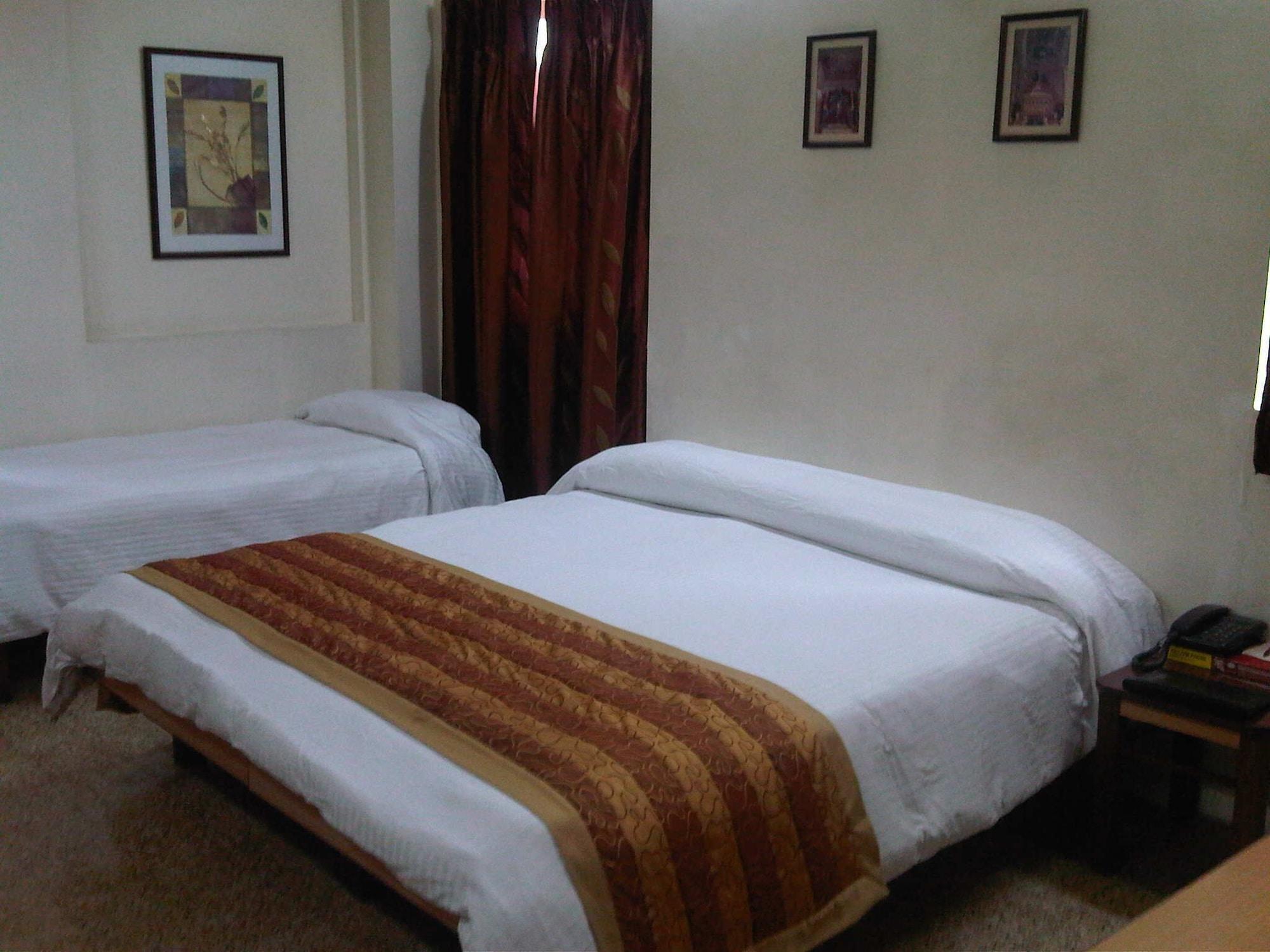 Chateau Windsor Hotel - Marine Drive Bombay Eksteriør billede